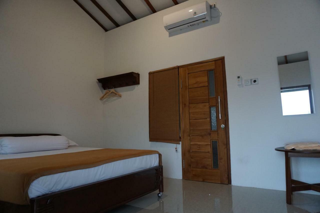 Brb Guesthouse Banyuwangi  Esterno foto